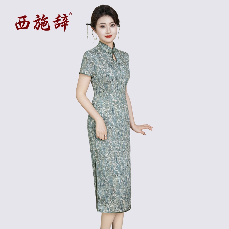 灰绿色立领水墨印花旗袍